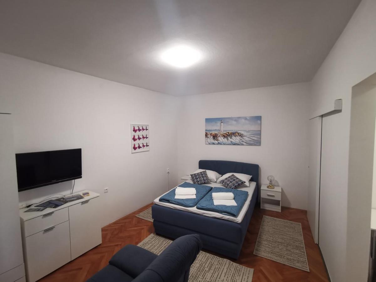Apartment Dario Novi Vinodolski Exteriör bild